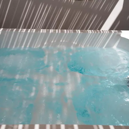Casa Aive: Jacuzzi And Relax * Casteldaccia