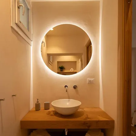 Casa Aive: Jacuzzi And Relax Villa Casteldaccia