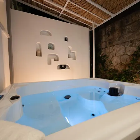 Casa Aive: Jacuzzi And Relax Vila *